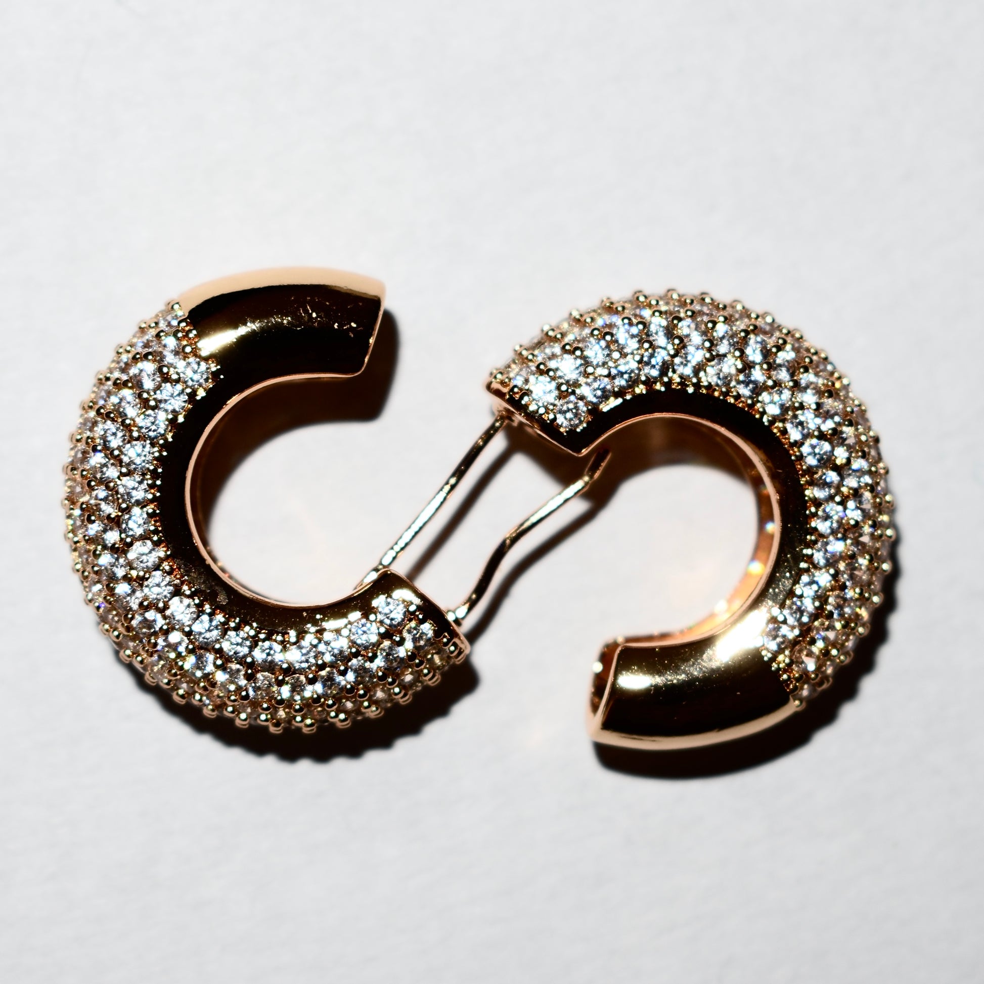 Pavé Hoop Earrings – Gold Radiance