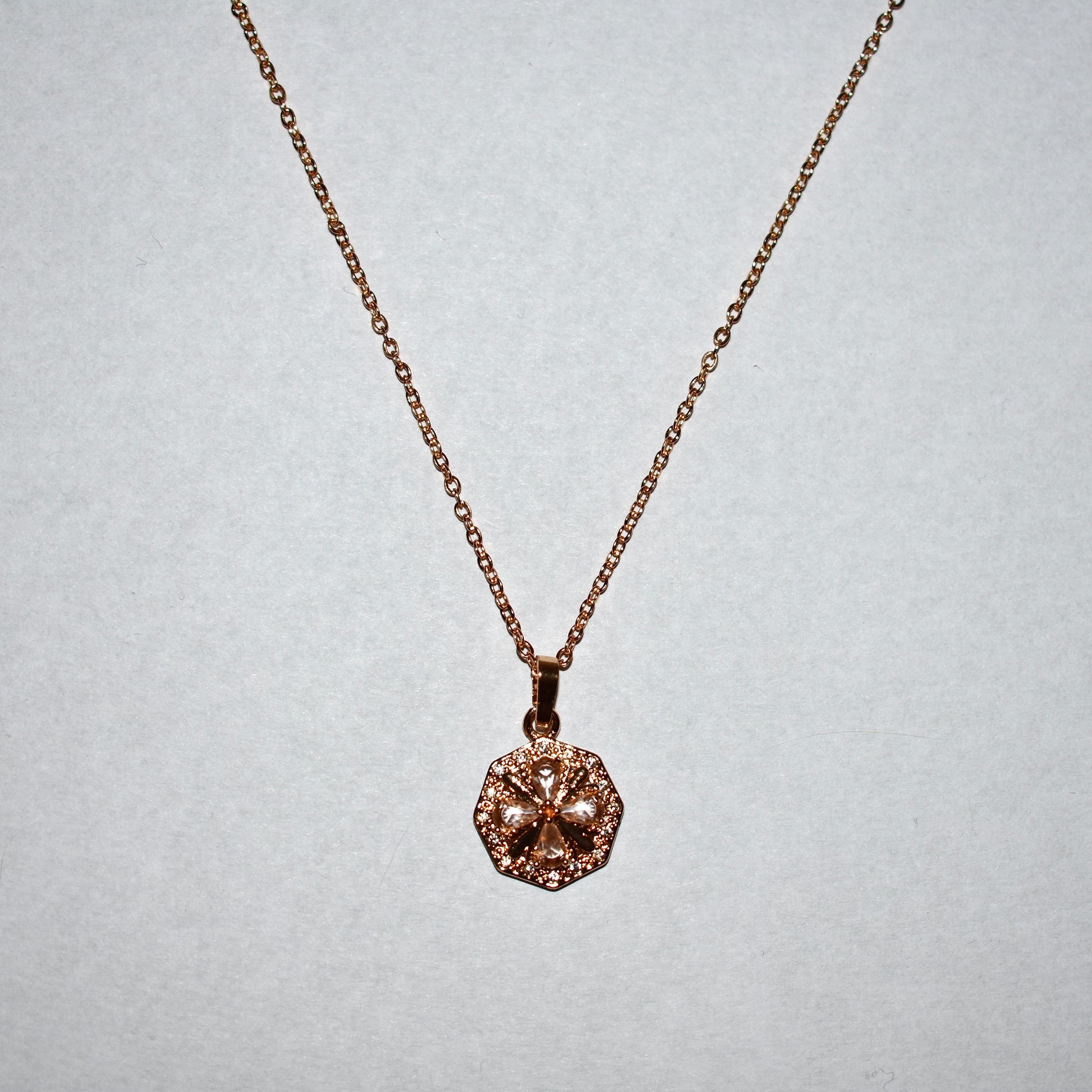 Gold Floral Pendant Necklace
